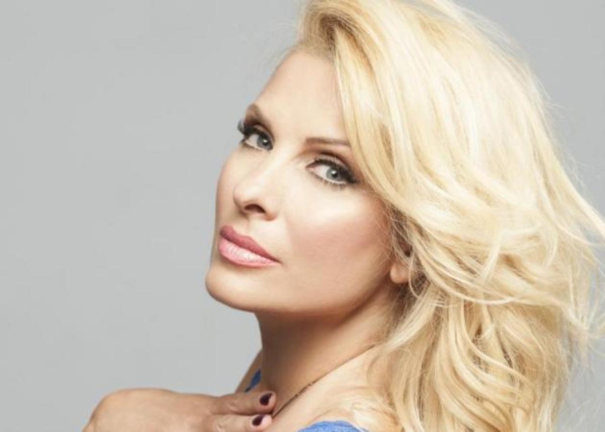 Ποιος αρνήθηκε να πουλήσει παραθαλάσσιο οικόπεδο στην Ελένη Μενεγάκη