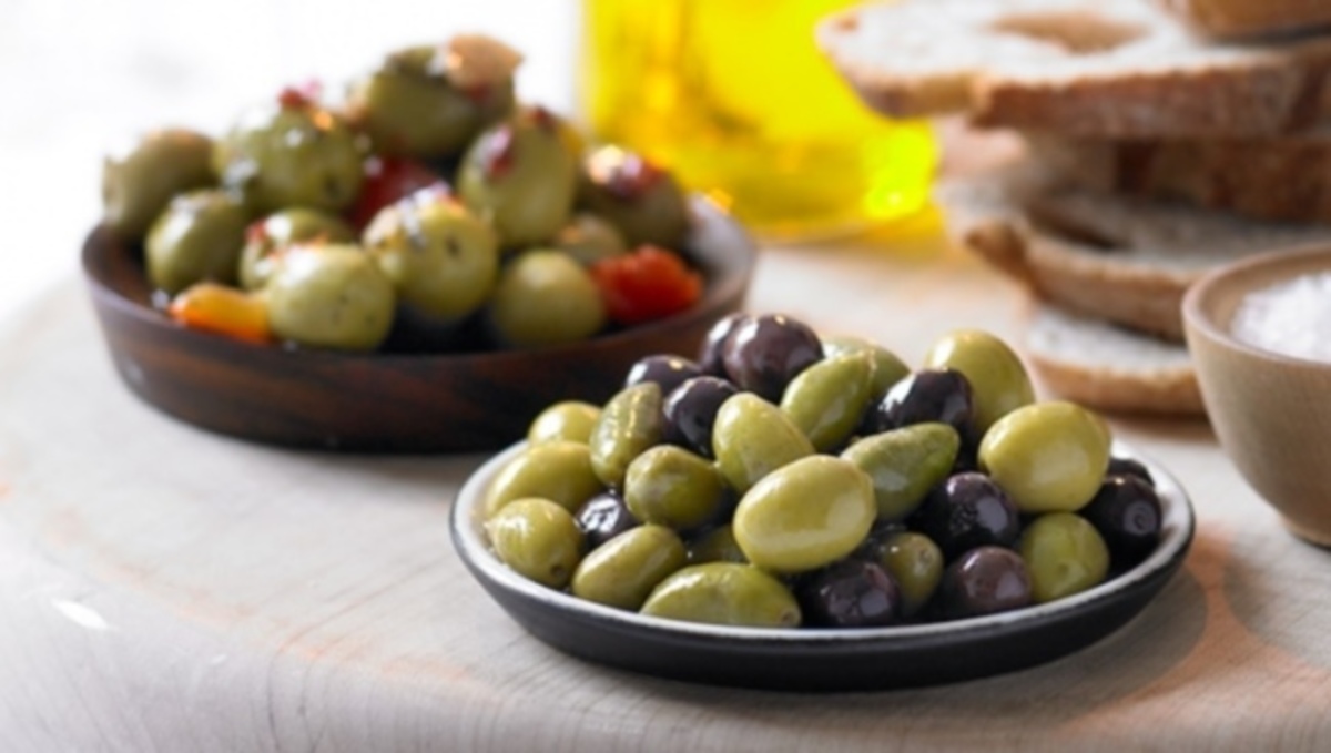 Δείτε τα 20 μοναδικά οφέλη που έχουν οι ελληνικές ελιές για την υγεία σας