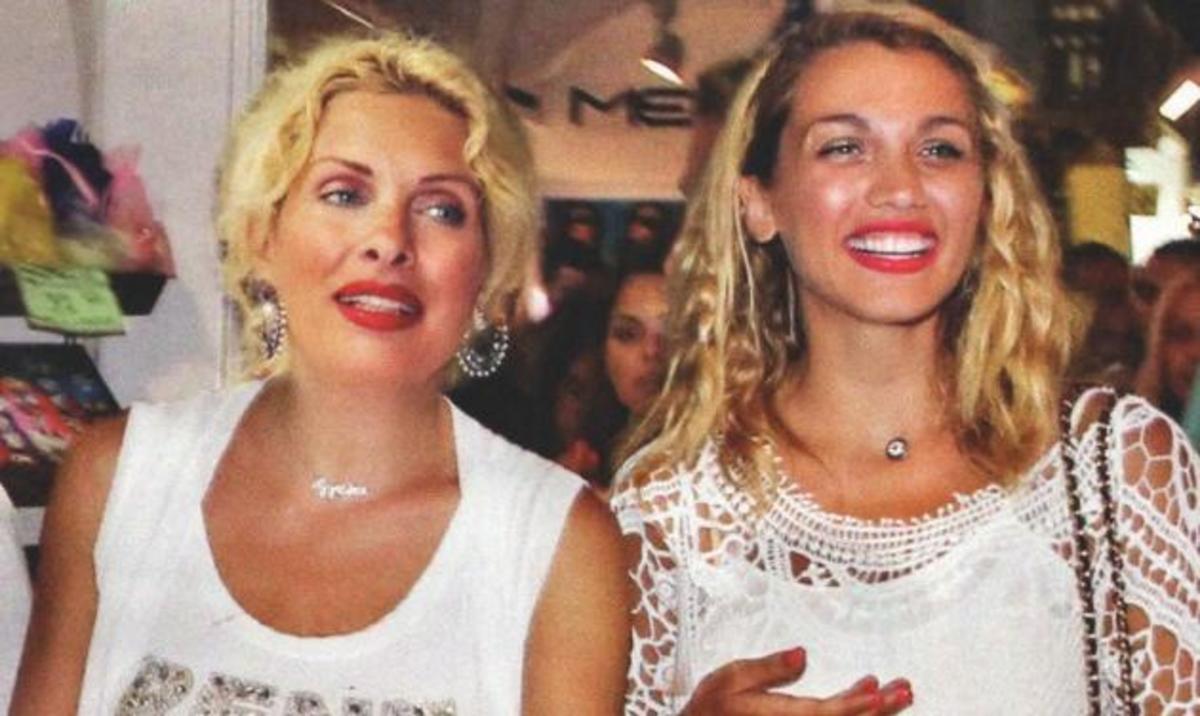 Ελένη Μενεγάκη – Κωνσταντίνα Σπυροπούλου : Για ψώνια στη Μύκονο! Φωτογραφίες