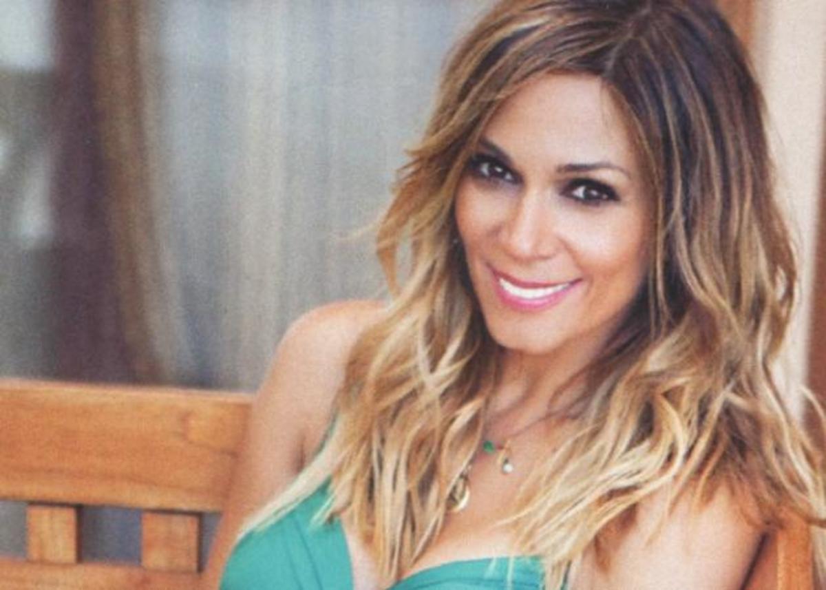 Έλλη Κοκκίνου: Η αποκάλυψη της Γερμανού για τα κιλά της και η φωτογραφία που ανέβασε με μαγιό!