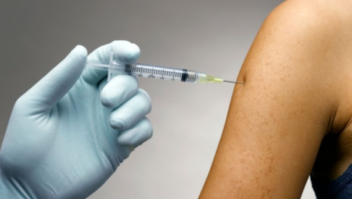 Εγκρίθηκε το πρώτο εμβόλιο για τη μηνιγγίτιδα Β