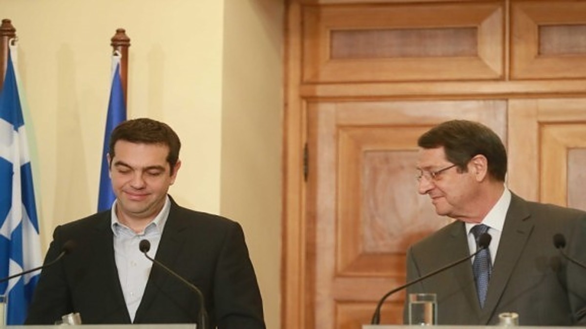 Διαμεσολαβητικό ρόλο αναλαμβάνει η Κύπρος για το ναυάγιο στην Ελλάδα
