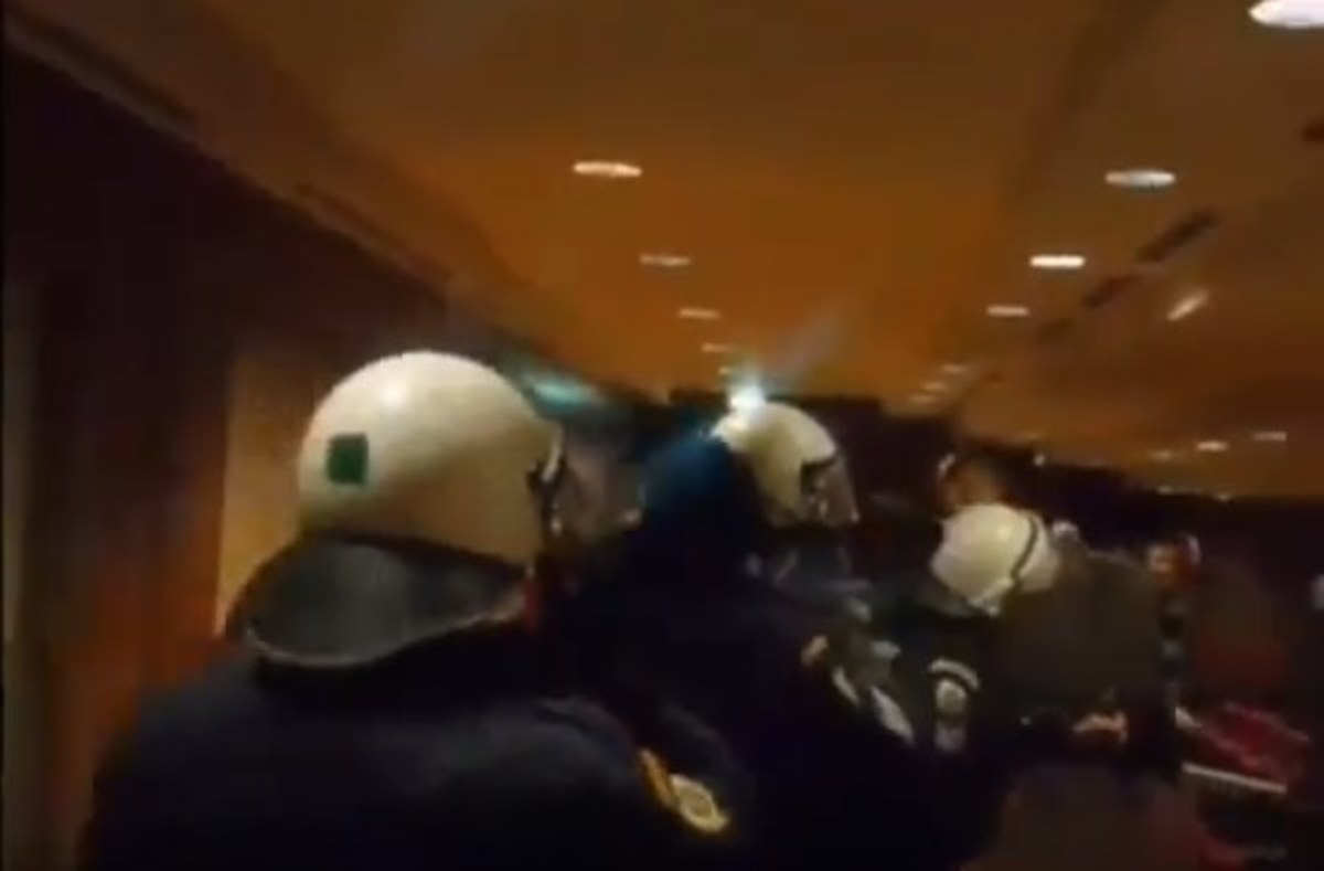 Επεισόδια στη δίκη Χ.Α.