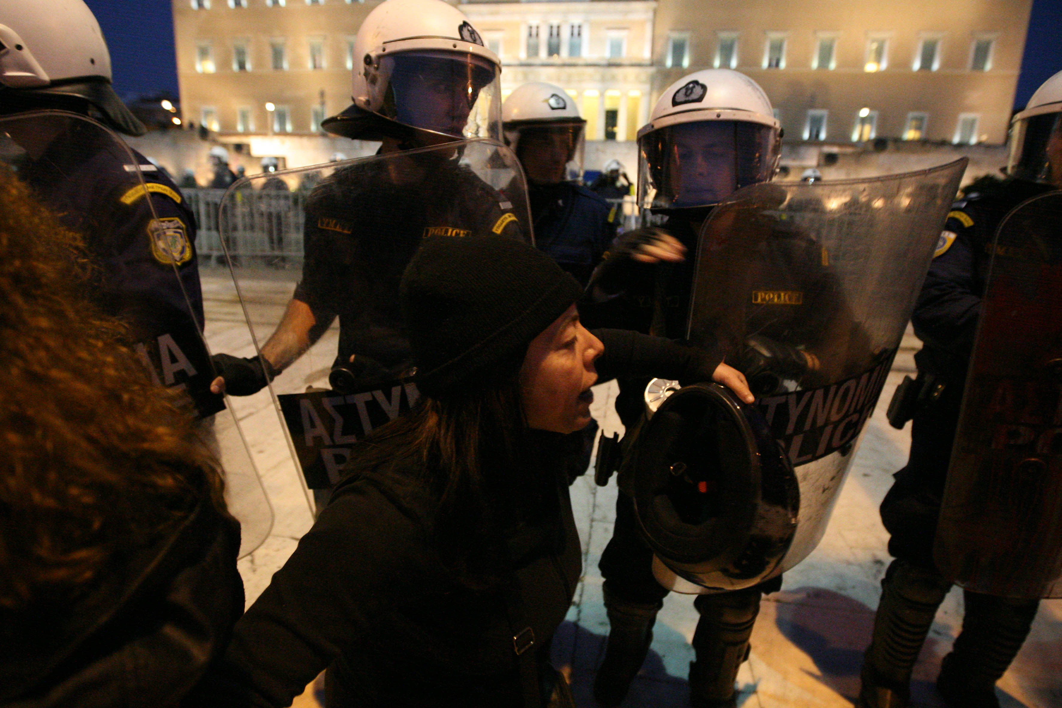 Ένστολες αγριότητες στο απόηχο της εκκωφαντικής θυσίας