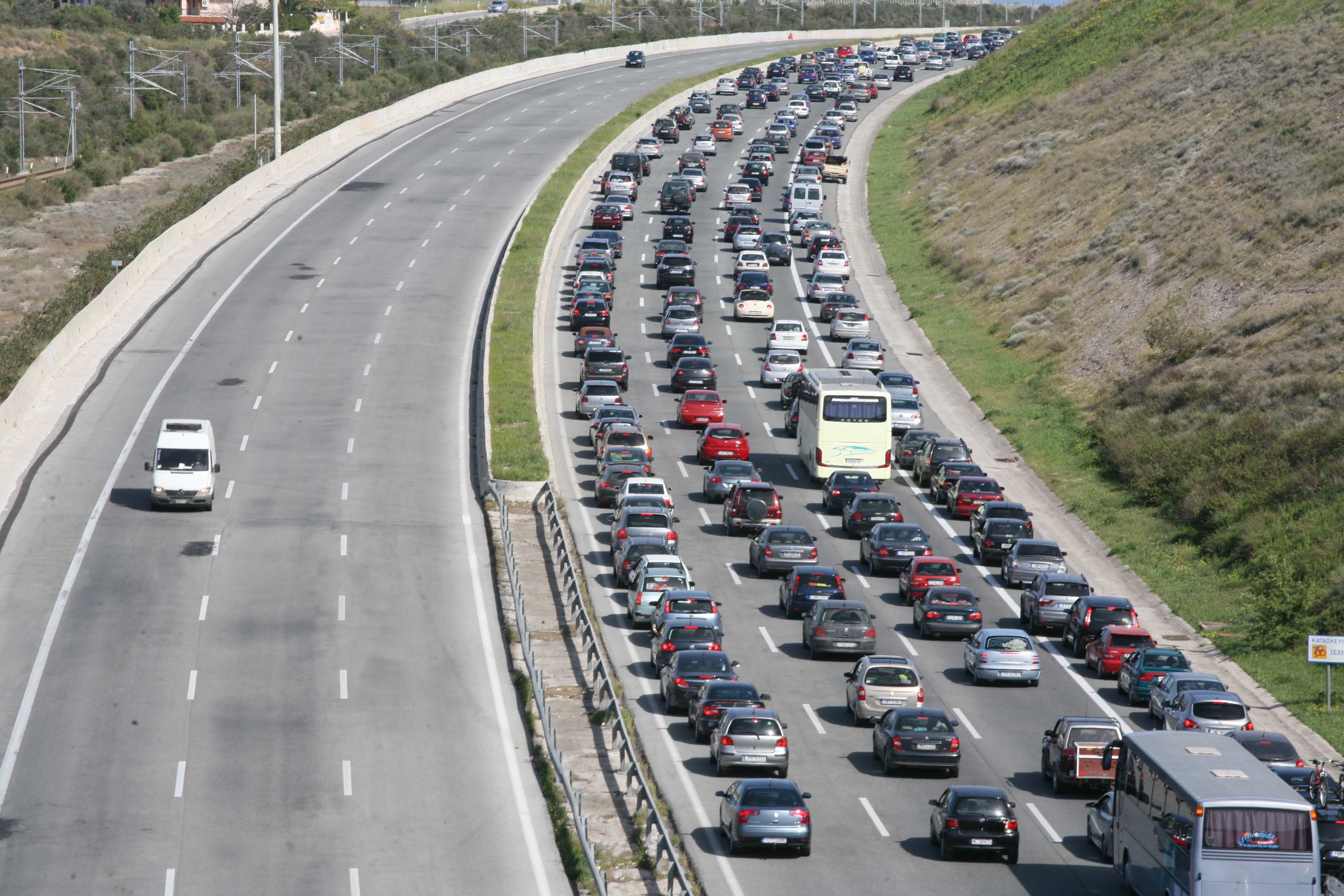 Αρχίζει η επιστροφή των εκδρομέων του Πάσχα