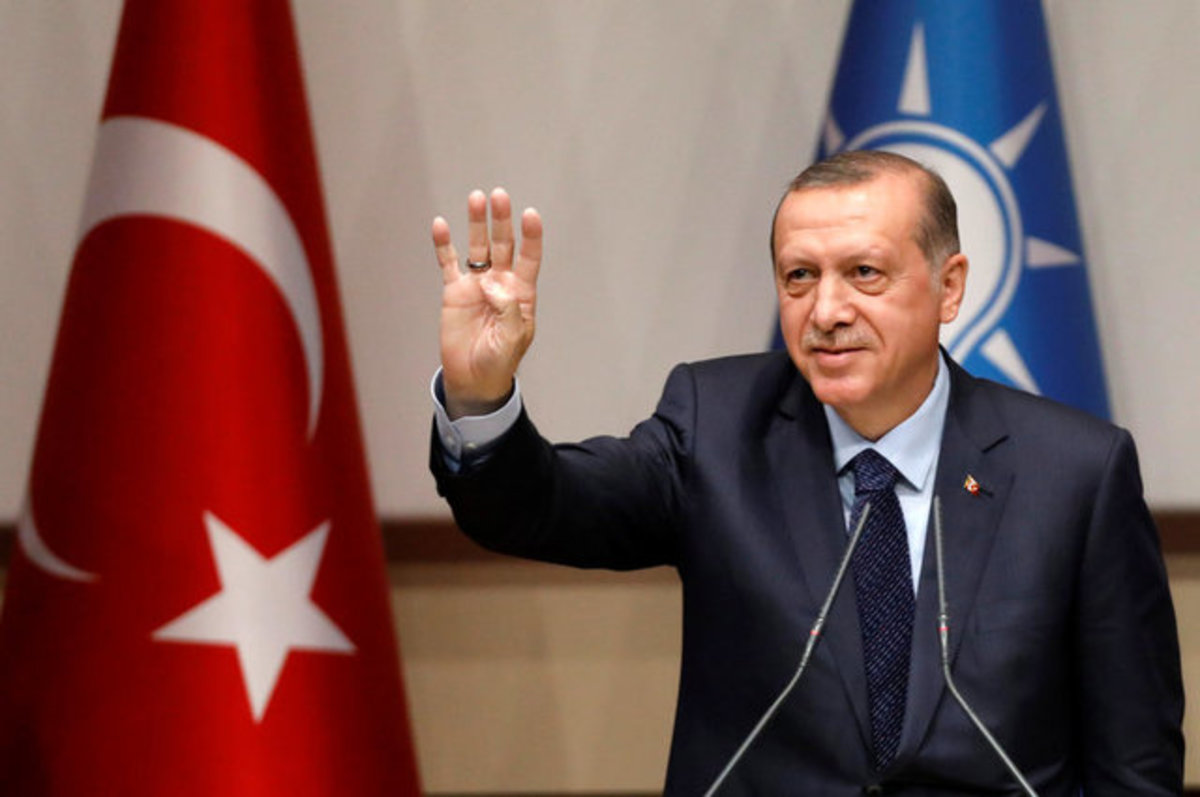 Ο Ερντογάν “ξήλωσε” ακόμη 107 δικαστές και εισαγγελείς