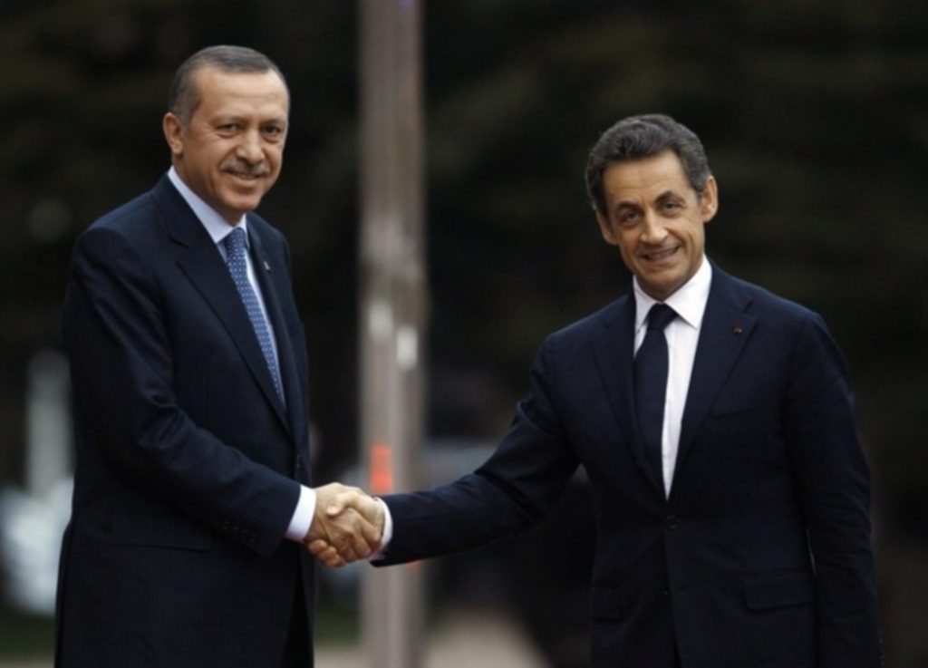 Επίθεση Ερντογάν σε Σαρκοζί: Δεν είσαι  έντιμος!