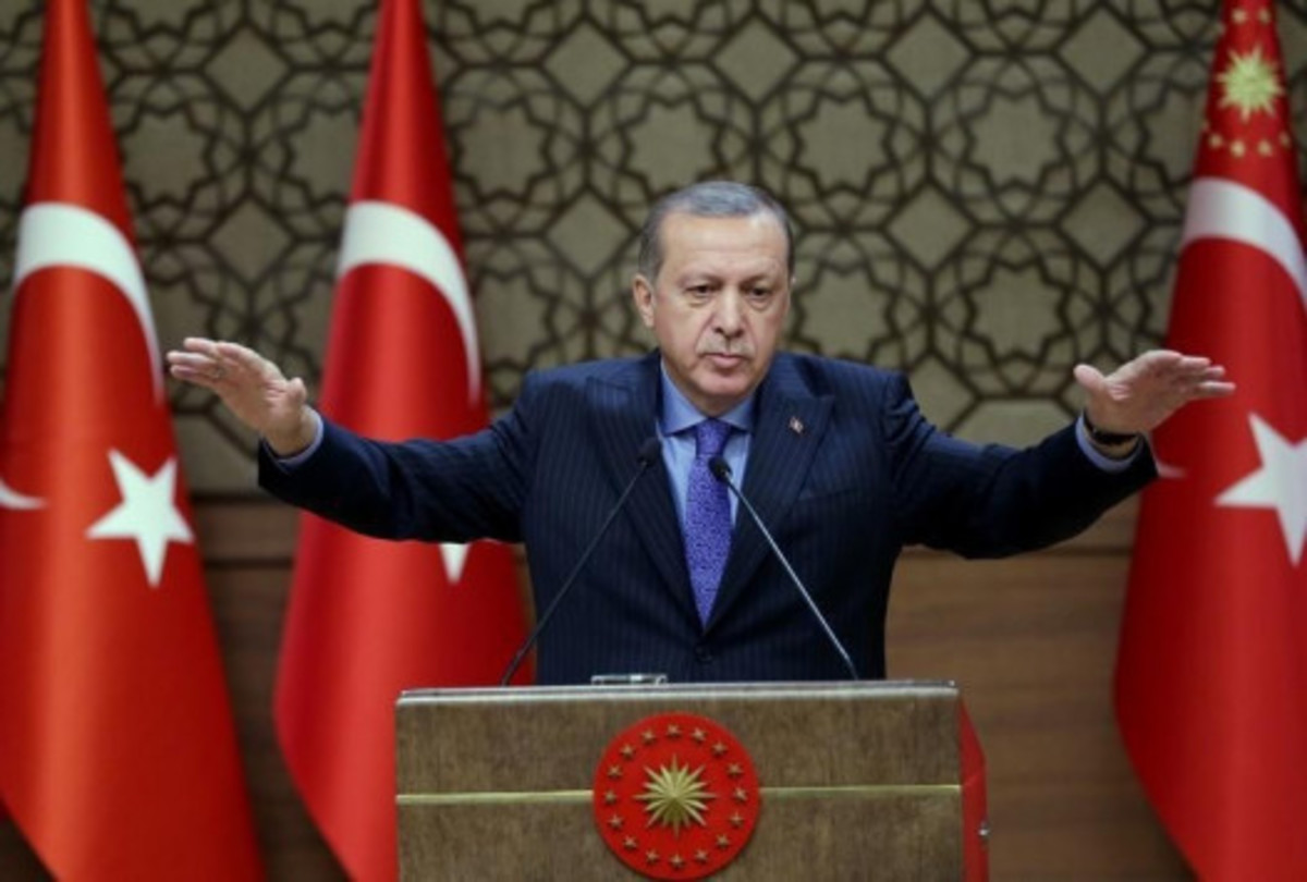 Ερντογάν: “Παραμένουμε σε κατάσταση έκτακτης ανάγκης”