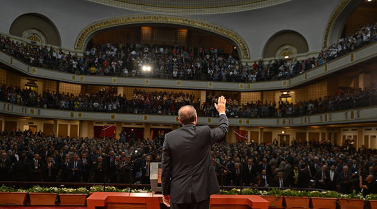 “Eρντογάν! Θα σε κάνουμε να καταπιείς τα λόγια σου για τον Κεμάλ”