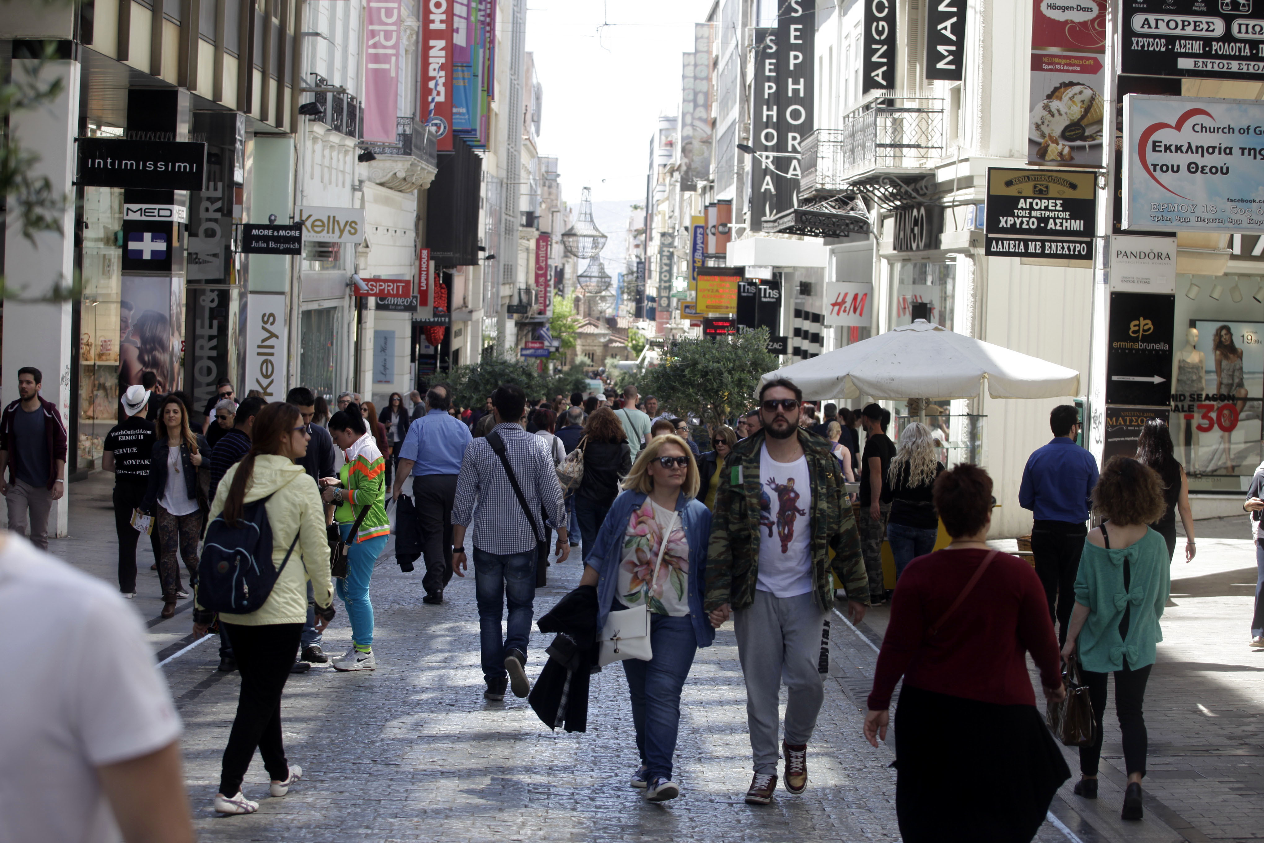 Ξεκινούν οι θερινές εκπτώσεις στις 14/7