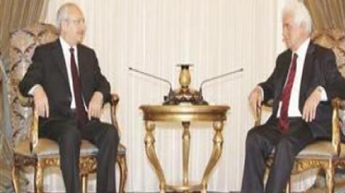 Στα κατεχόμενα πιέζουν για επανέναρξη διαπραγματεύσεων στο κυπριακό