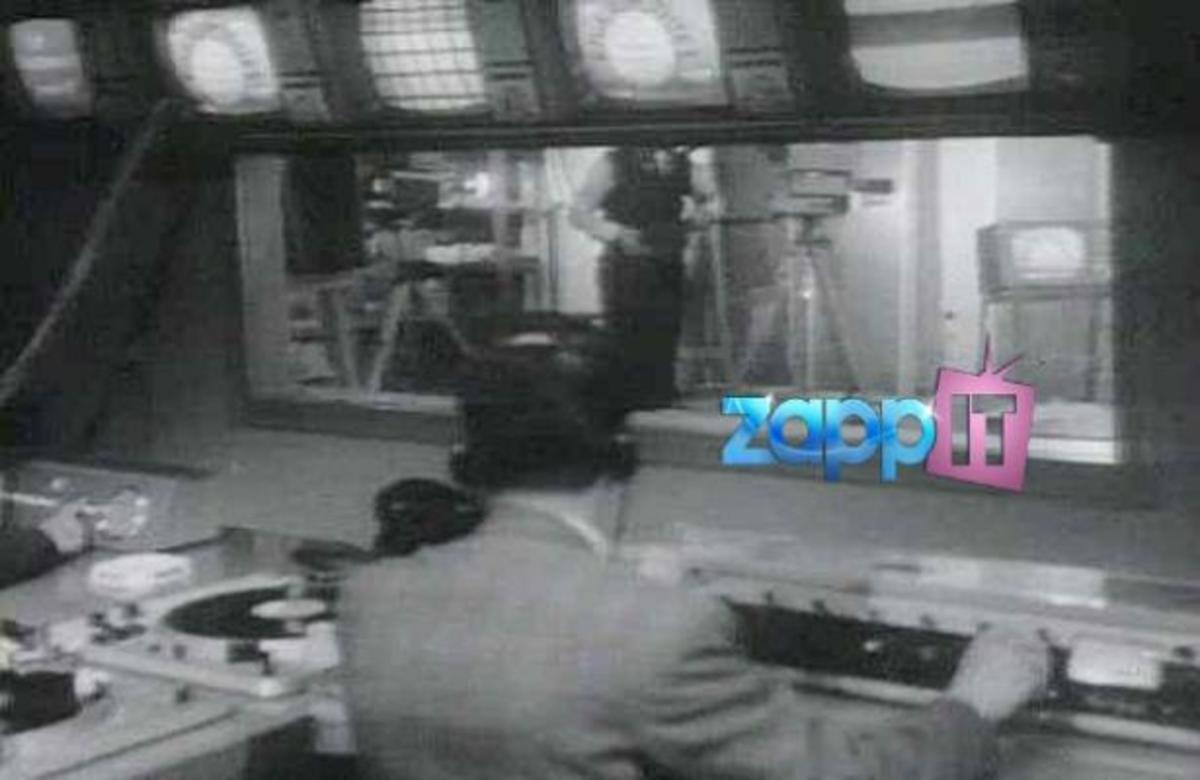 Η τηλεόραση στην Ελλάδα γιορτάζει τα 46α της γενέθλια!