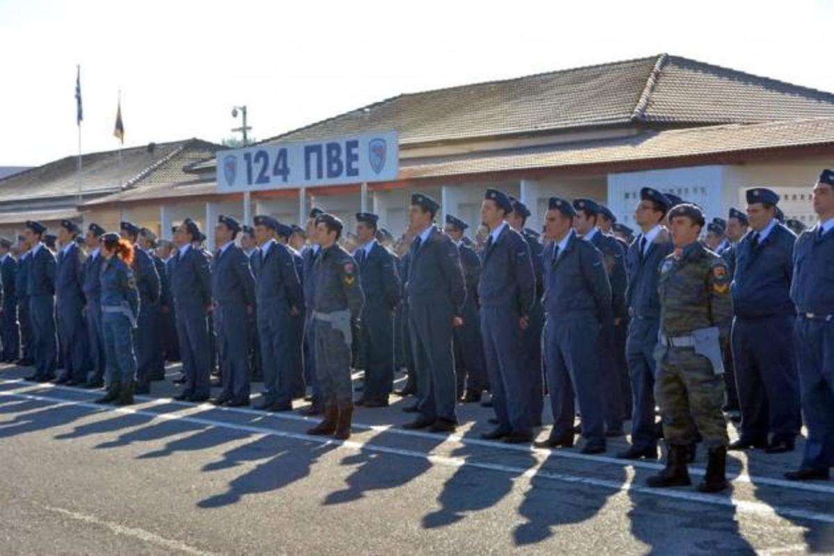 Πολεμική Αεροπορία: Νέα διαδικασία μεταθέσεων με την κατάταξη των στρατευσίμων της Δ’ ΕΣΣΟ 