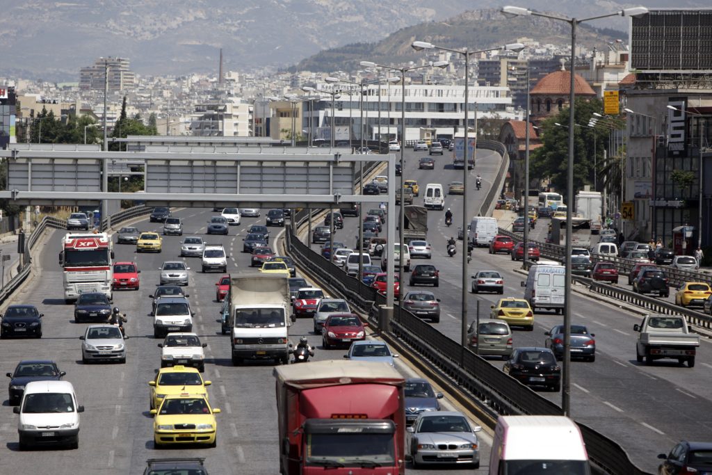 ΒΟΑΚ: Οδηγούσε για χιλιόμετρα στο αντίθετο ρεύμα κυκλοφορίας! video