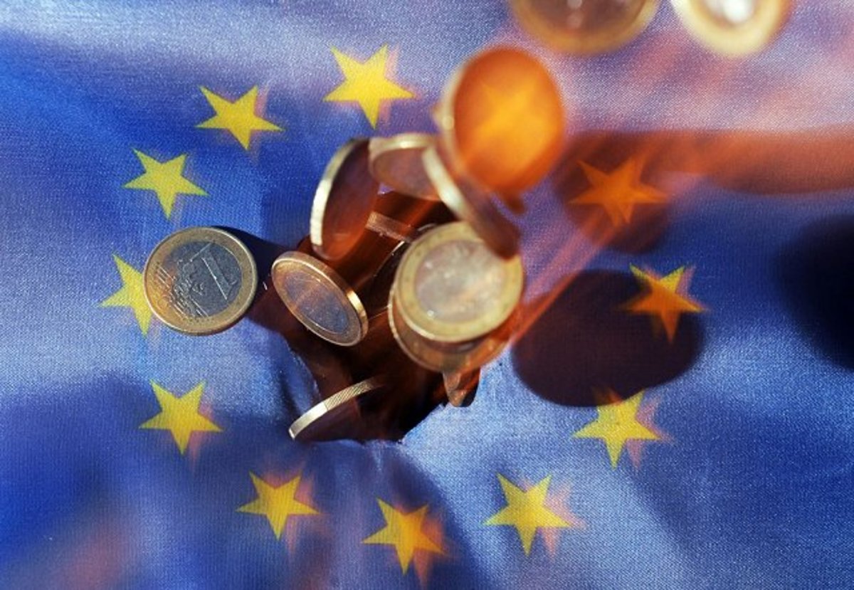 Το ράλι των spreads βάζει την ΕΕ στην πρίζα
