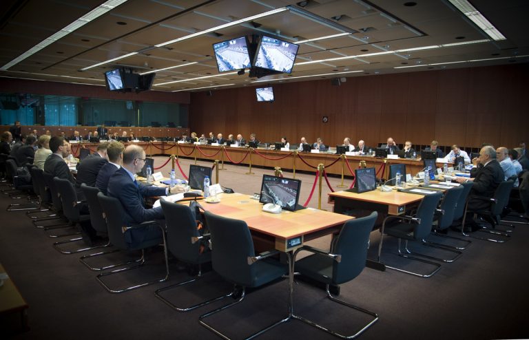 Κομισιόν: Με συμπληρωματικό Μνημόνιο σε ισχύ η συμφωνία του Eurogroup!