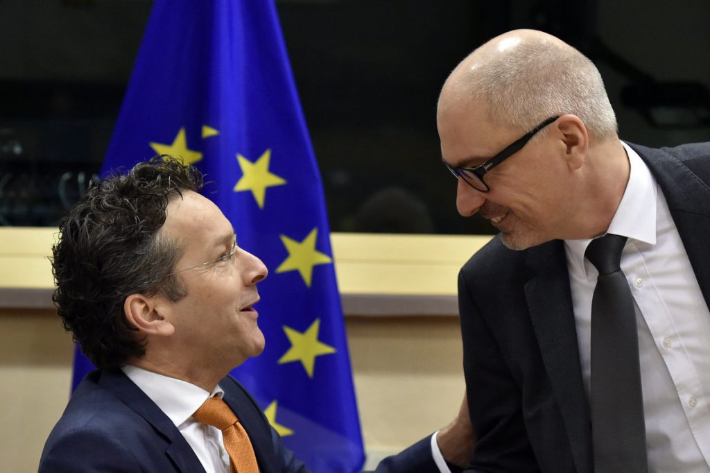Eurogroup – Ντάισελμπλουμ: “Στρώστε” ασφαλιστικό και δημοσιονομικό και βλέπουμε…