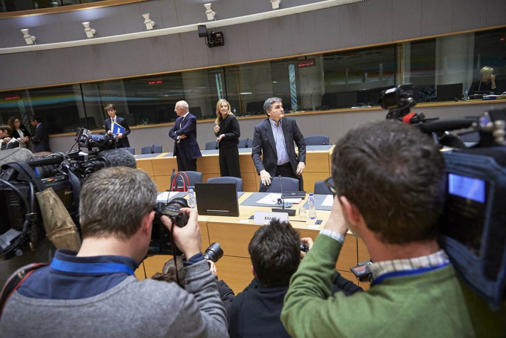 Eurogroup: Συναντήσεις Τσακαλώτου με ευρωπαίους αξιωματούχους
