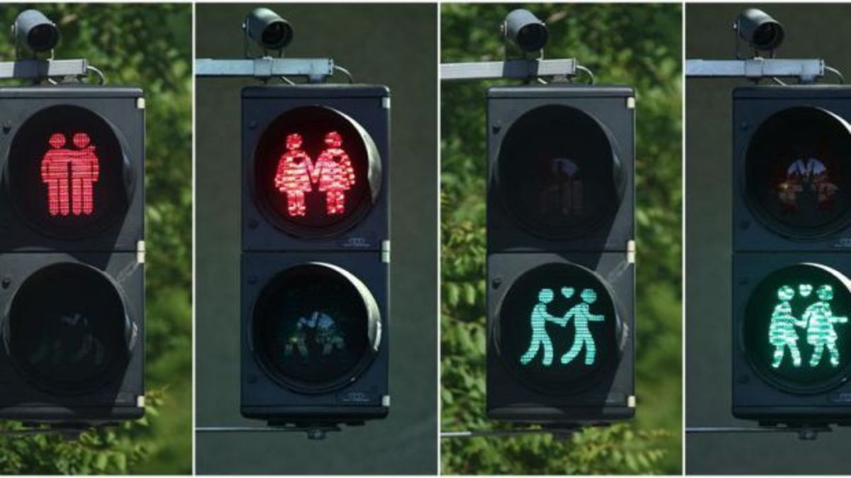 Gay-friendly φανάρια κυκλοφορίας στη Βιέννη ενόψει του τελικού της Eurovision! (VIDEO)