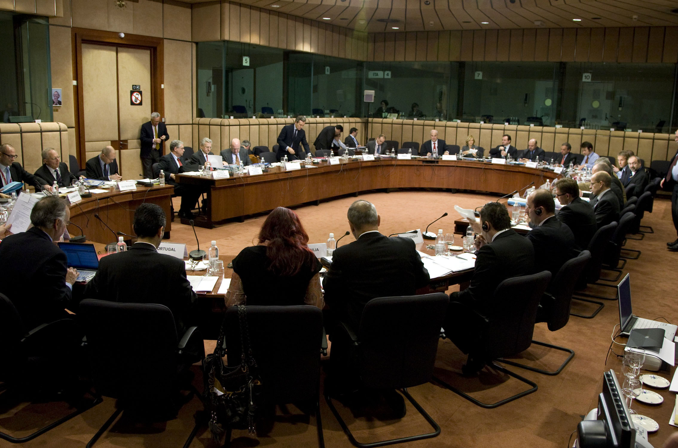 Τηλεδιάσκεψη του Eurogroup για τις ισπανικές τράπεζες