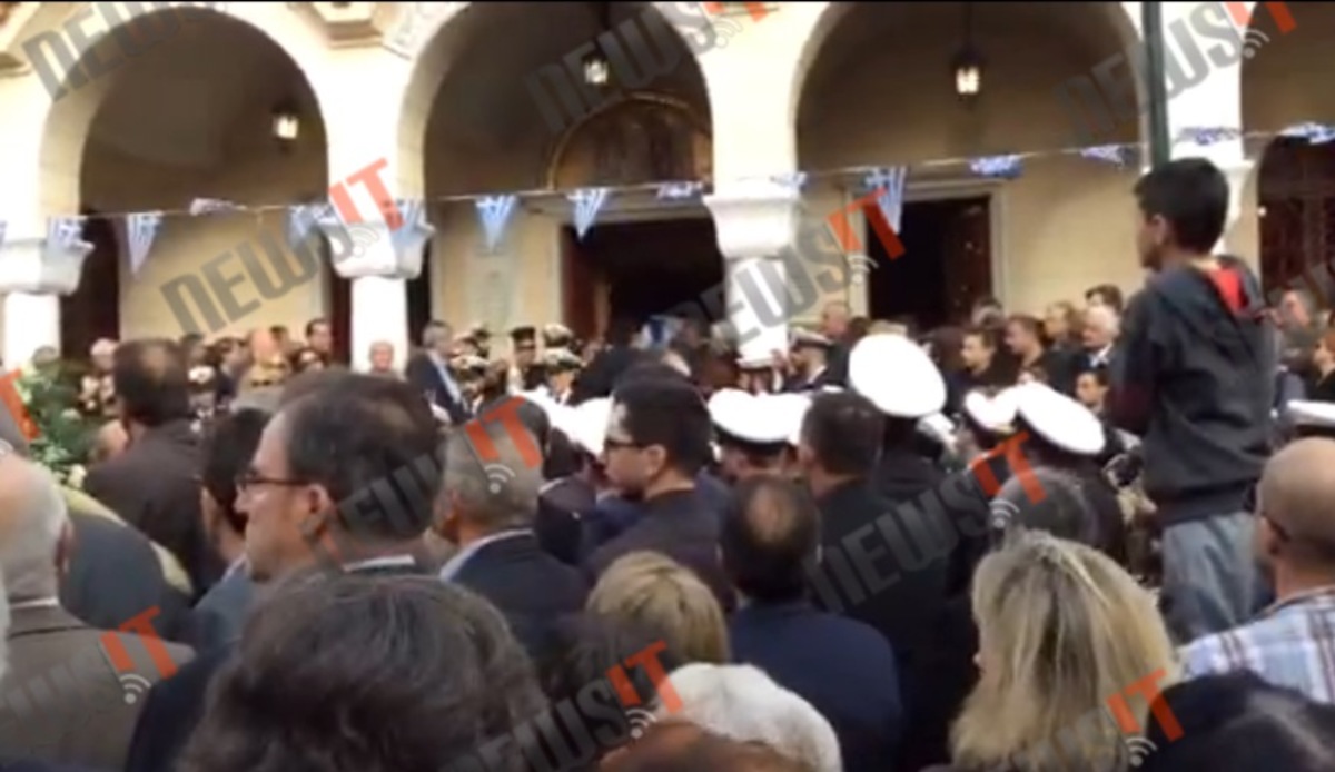 Πτώση ελικοπτέρου: Κηδεία Ευαγγέλου