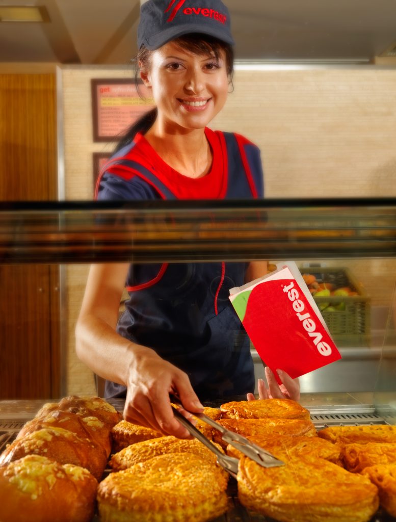 Η πρωτοβουλία μείωσης τιμών συνεχίζεται με συνέπεια