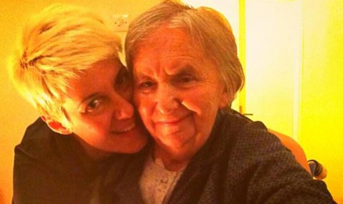 Εύη και Μαρία Φραγκάκη: “Έχασαν” τη γιαγιά τους – Τα συγκινητικά μηνύματα στο twitter