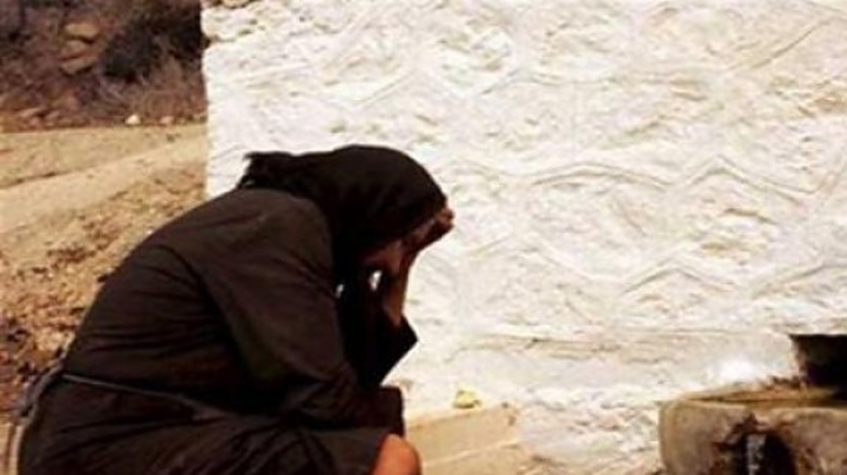 Σοκ για 79χρονη μες στην αυλή της! Έτσι την έκλεψε ο «φίλος» του εγγονού