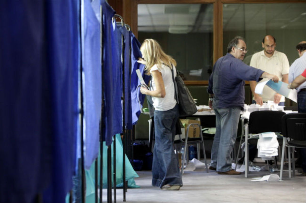 Τα πρώτα exit polls από τα κανάλια για τις εκλογές