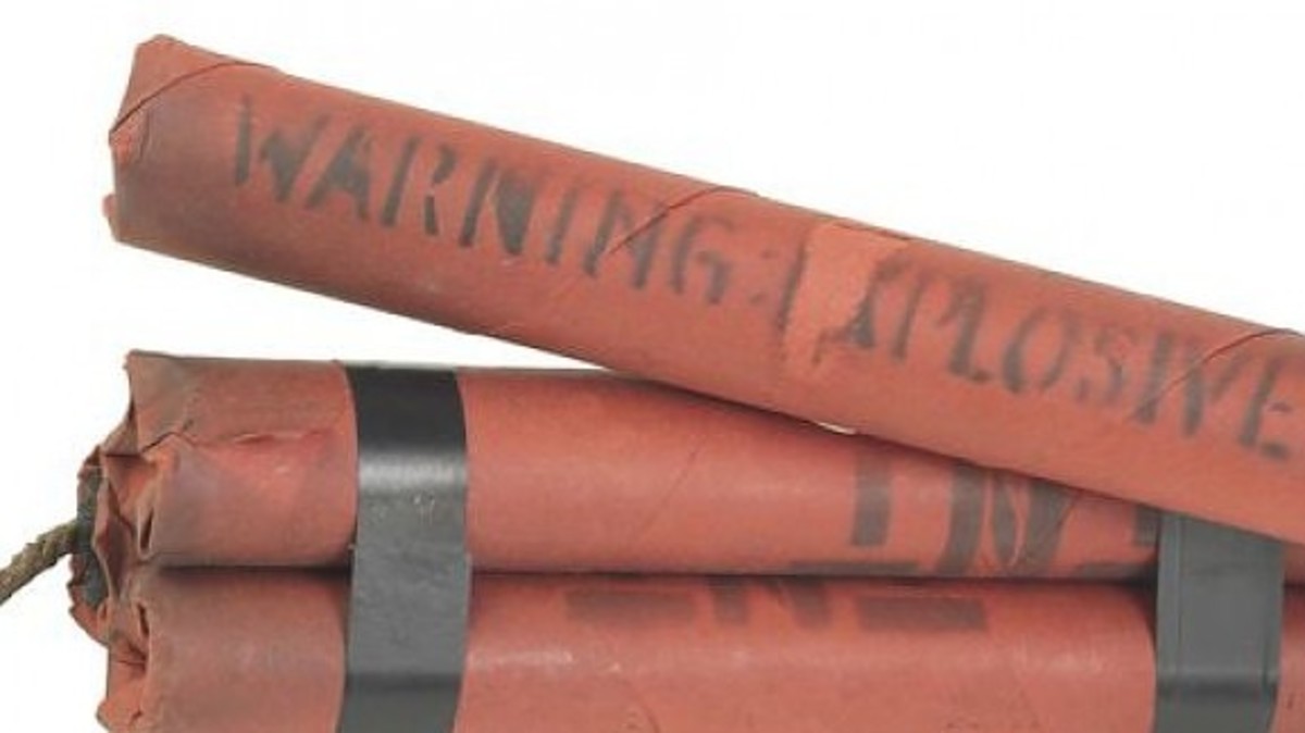 NewsIt Κύπρου: Αναπάντητα ερωτήματα για τα εκρηκτικά κοντά στο σπίτι Χριστόφια