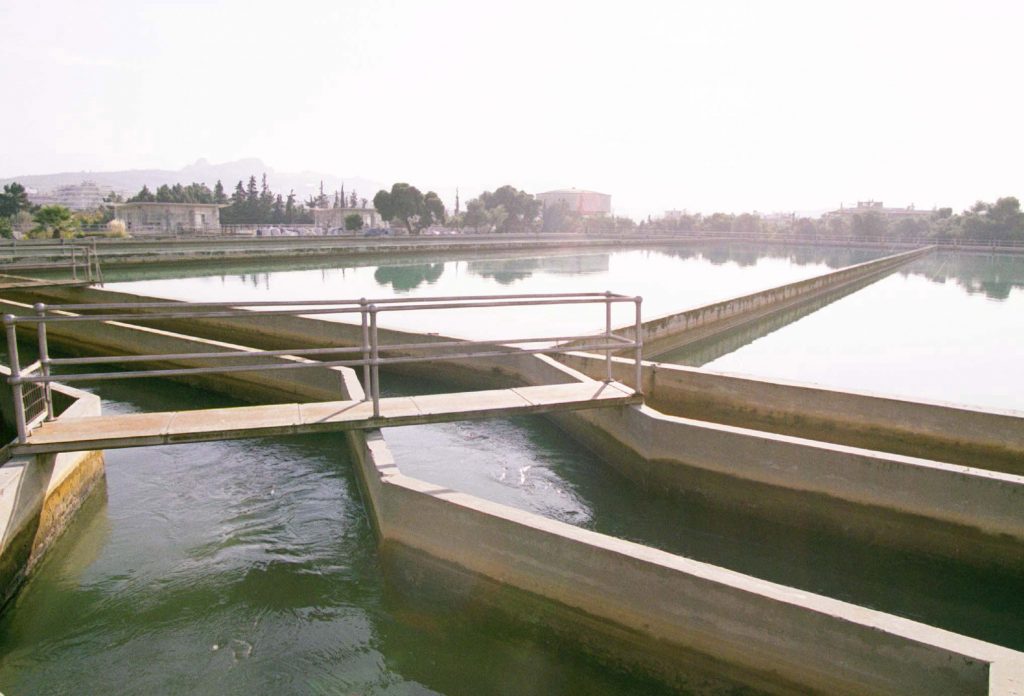 Η ΕΥΔΑΠ “εξαφάνισε” τραπεζικούς λογαριασμούς ενός ολόκληρου δήμου – Κίνδυνος να μείνουν απλήρωτοι οι εργαζόμενοι – Απίστευτες καταγγελίες