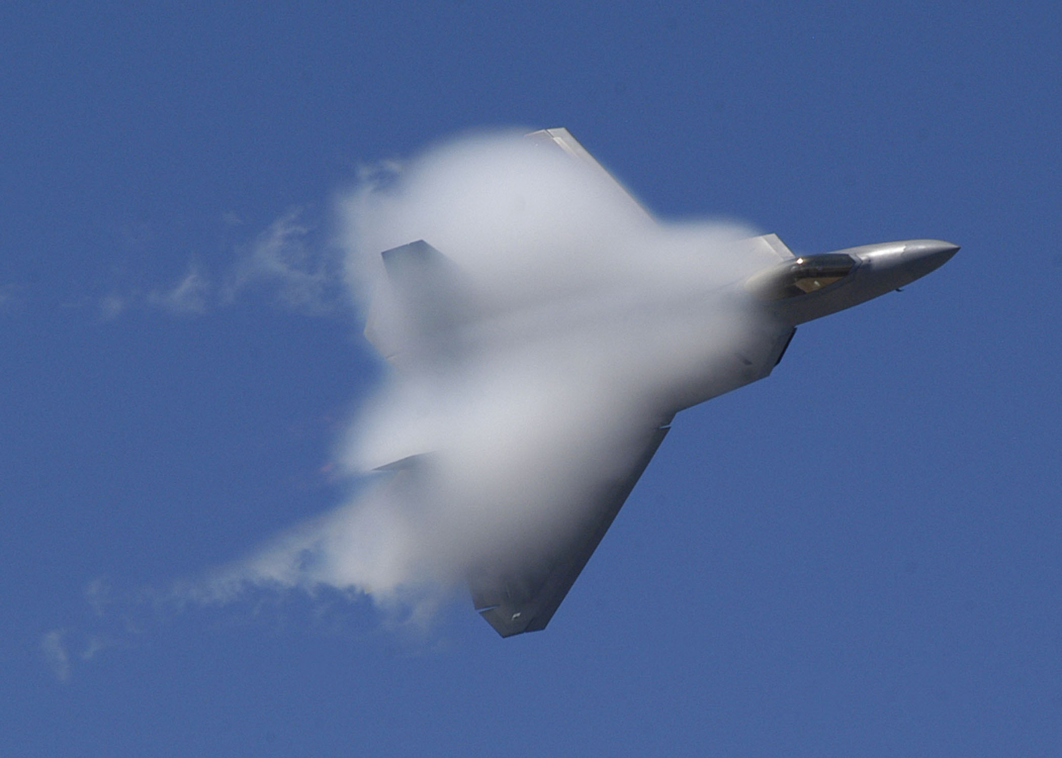 F 22 στέλνουν στα Ηνωμένα Αραβικά Εμιράτα οι ΗΠΑ.”Έτοιμοι για το Ιράν”,λένε στο Ισραήλ