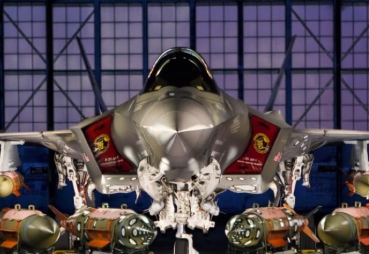 F-35: Δειτε το πιο ακριβό οπλικό σύστημα όλων των εποχών! ΦΩΤΟ