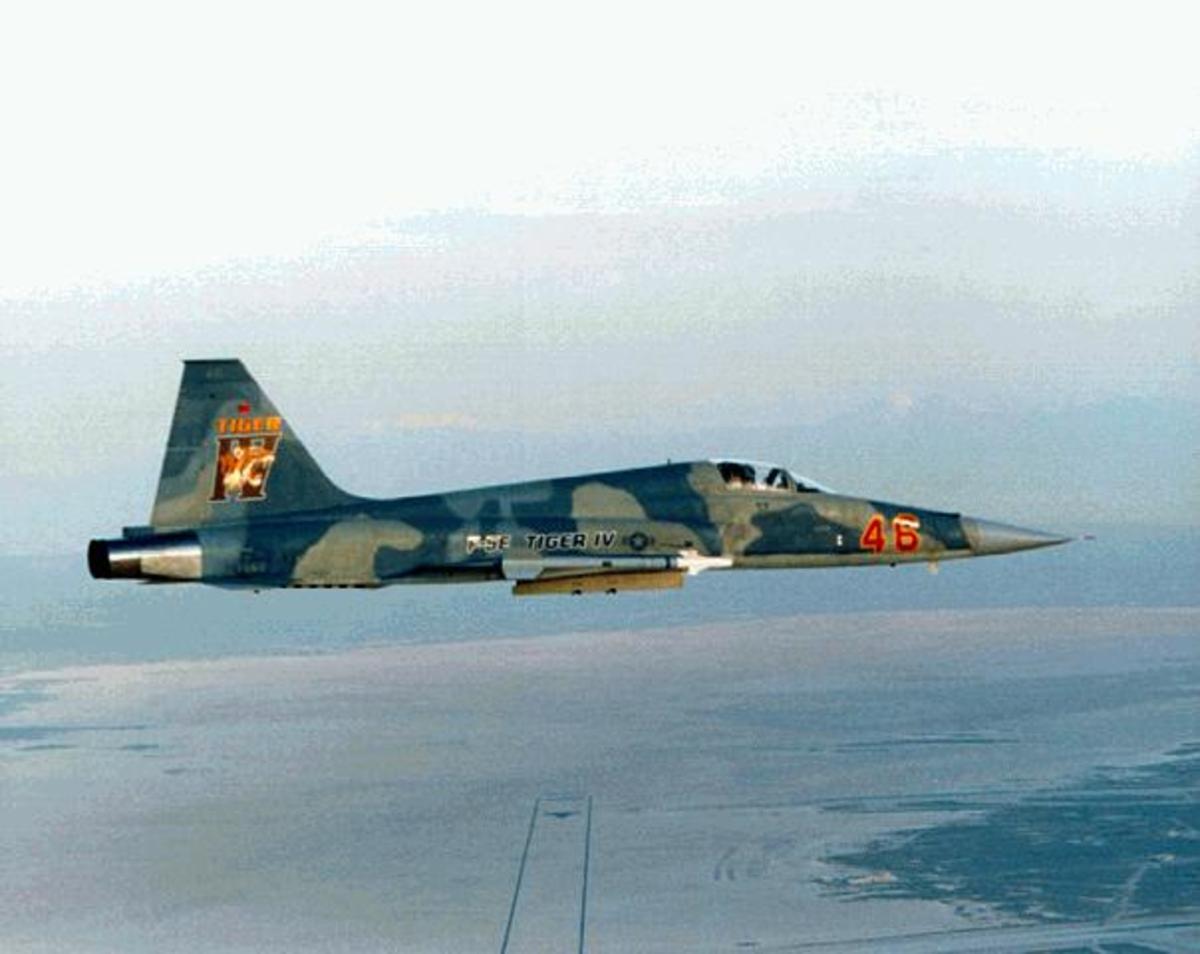 Ιράν: Συντριβή F-5 της πολεμικής αεροπορίας – Νεκροί οι δύο πιλότοι
