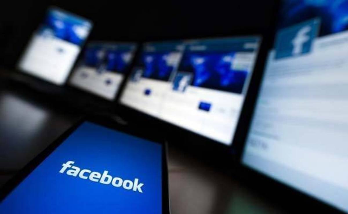 Το Facebook θα μιλάει ξένες γλώσσες