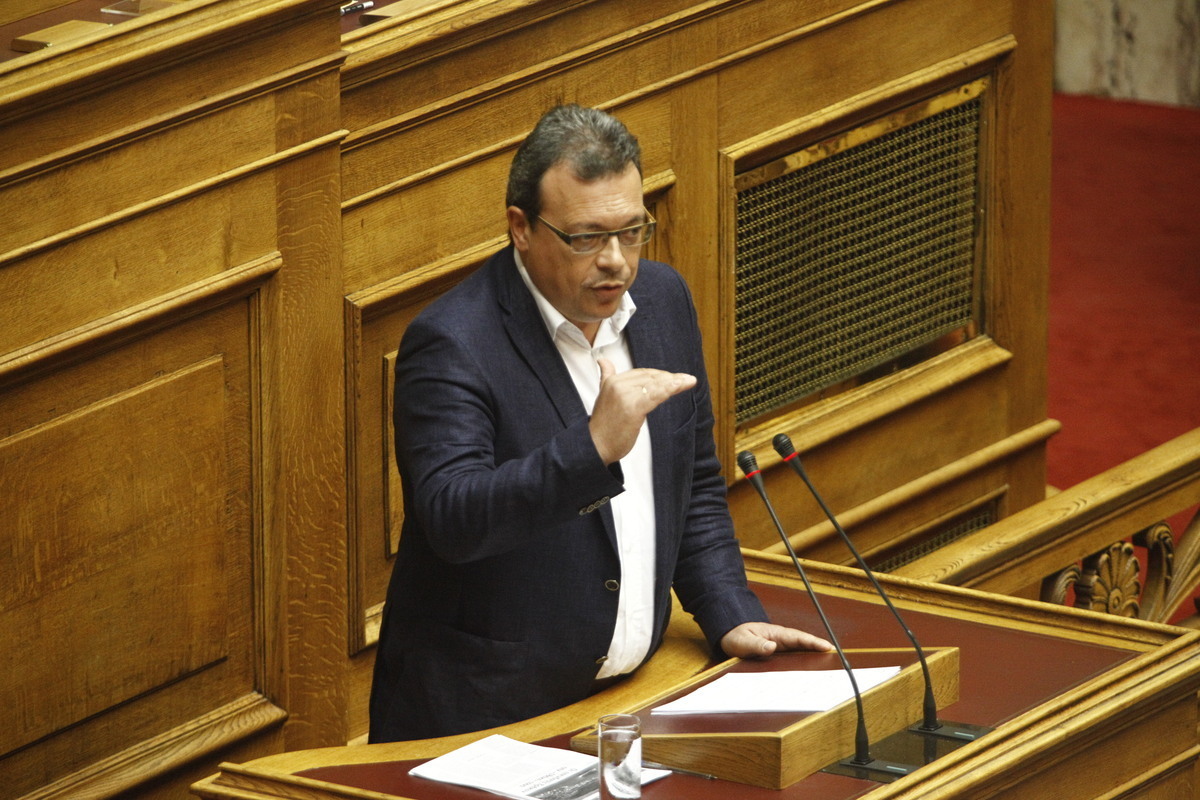 Φάμελλος: «Όποιοι αποτύχουν στους ελέγχους θα χάσουν την άδεια, όπως και εάν δεν καταβάλλουν την δόση»