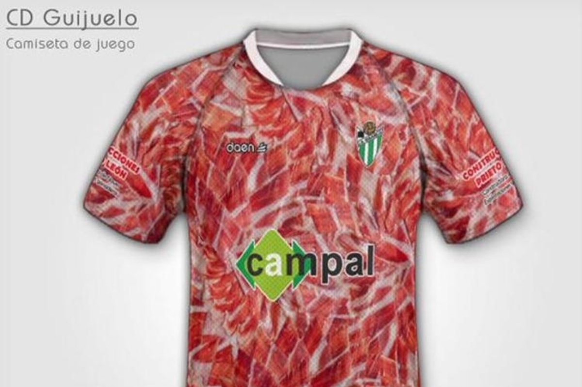 Φανέλα… ζαμπόν! Η πιο κακόγουστη εμφάνιση της ιστορίας (ΦΩΤΟ)