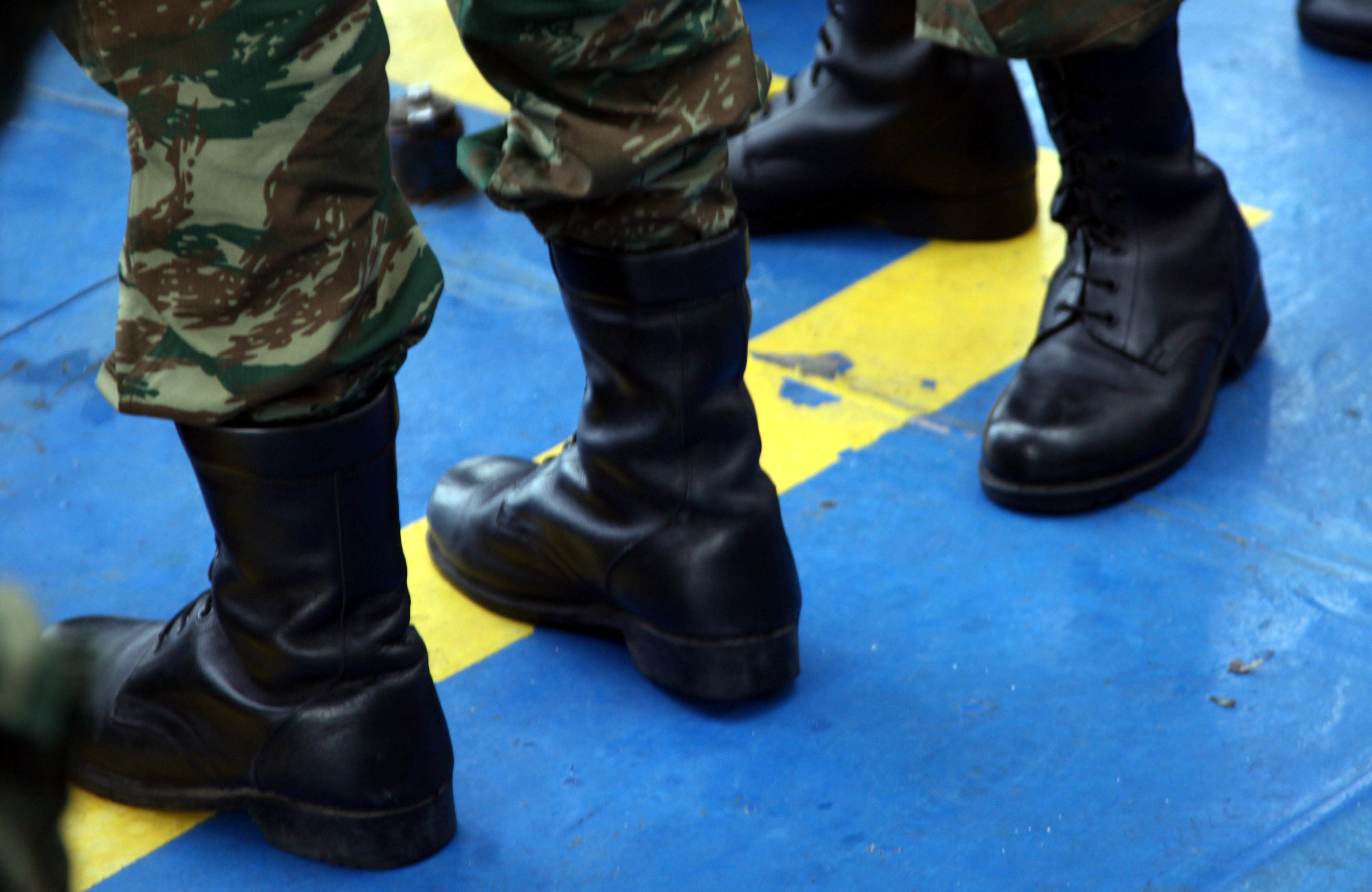 Κρούσμα AIDS, σε στρατιωτικό -και η άγνοια- σπέρνει πανικό εντός ΥΕΘΑ