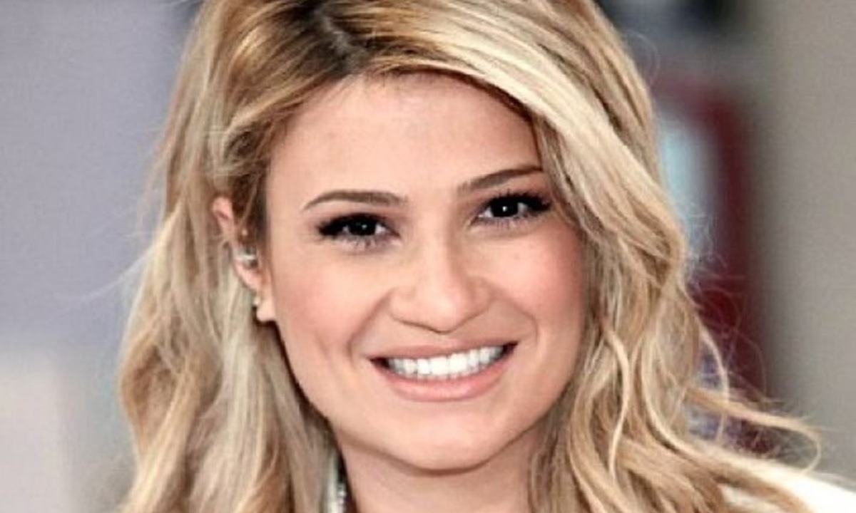 Δείτε την Φαίη Σκορδά εντελώς άβαφη για να πάθετε πλάκα!