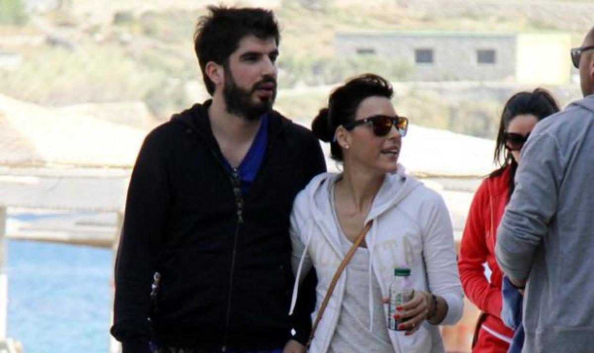 Δες τι κάνει η Σίσσυ Φειδά τα βράδια με τον σύζυγό της!