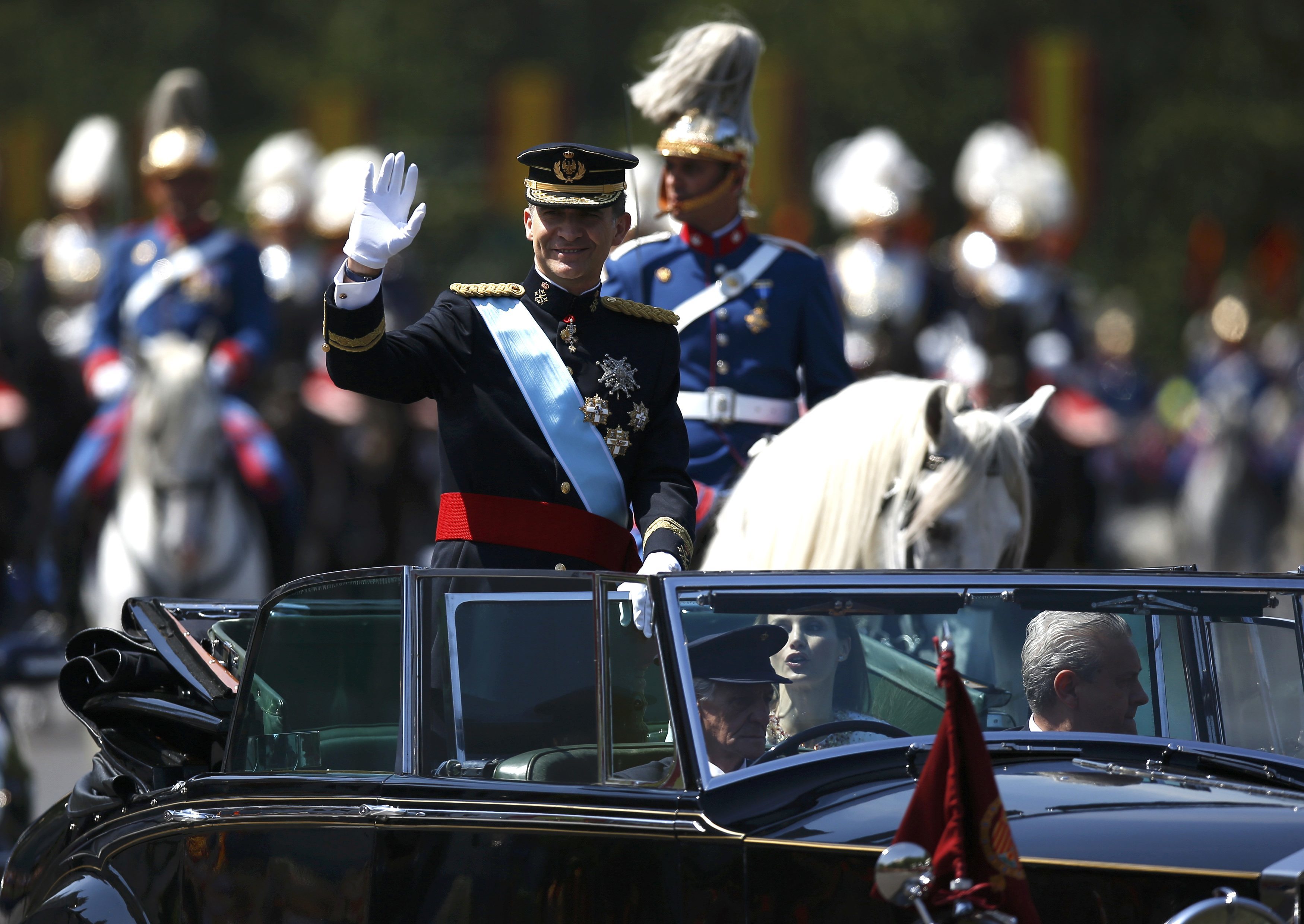 LIVE: Η ενθρόνιση του νέου βασιλιά της Ισπανίας, Φελίπε