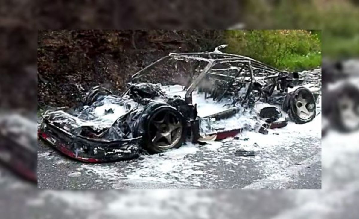 Πανάκριβη και σπάνια Ferrari έγινε στάχτη! [vid]