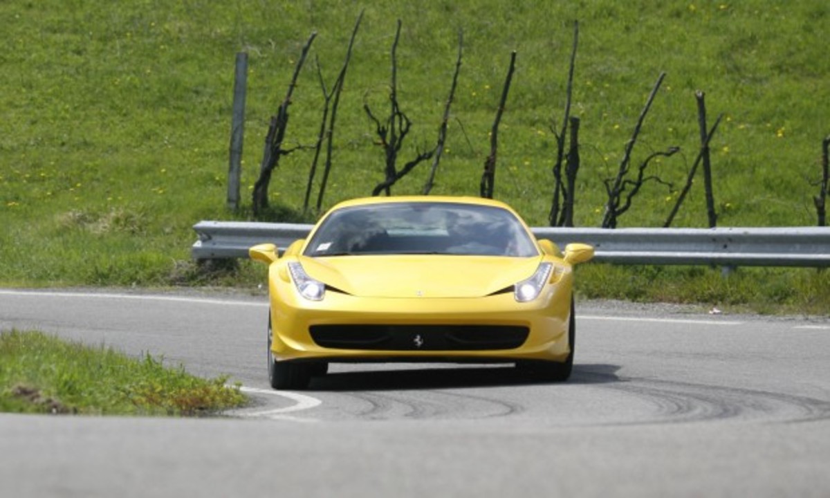 Στα σκαριά η Ferrari 458 Scuderia