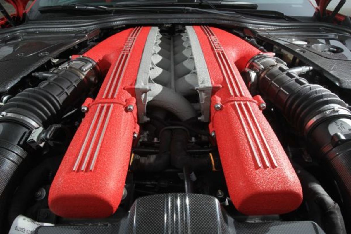 Η Ferrari δεν θα καταργήσει τον ατμοσφαιρικό V12, ποτέ!