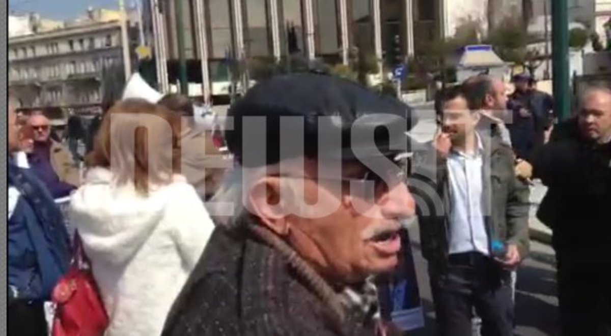 Ξέσπασμα ομολογιούχου στην κάμερα