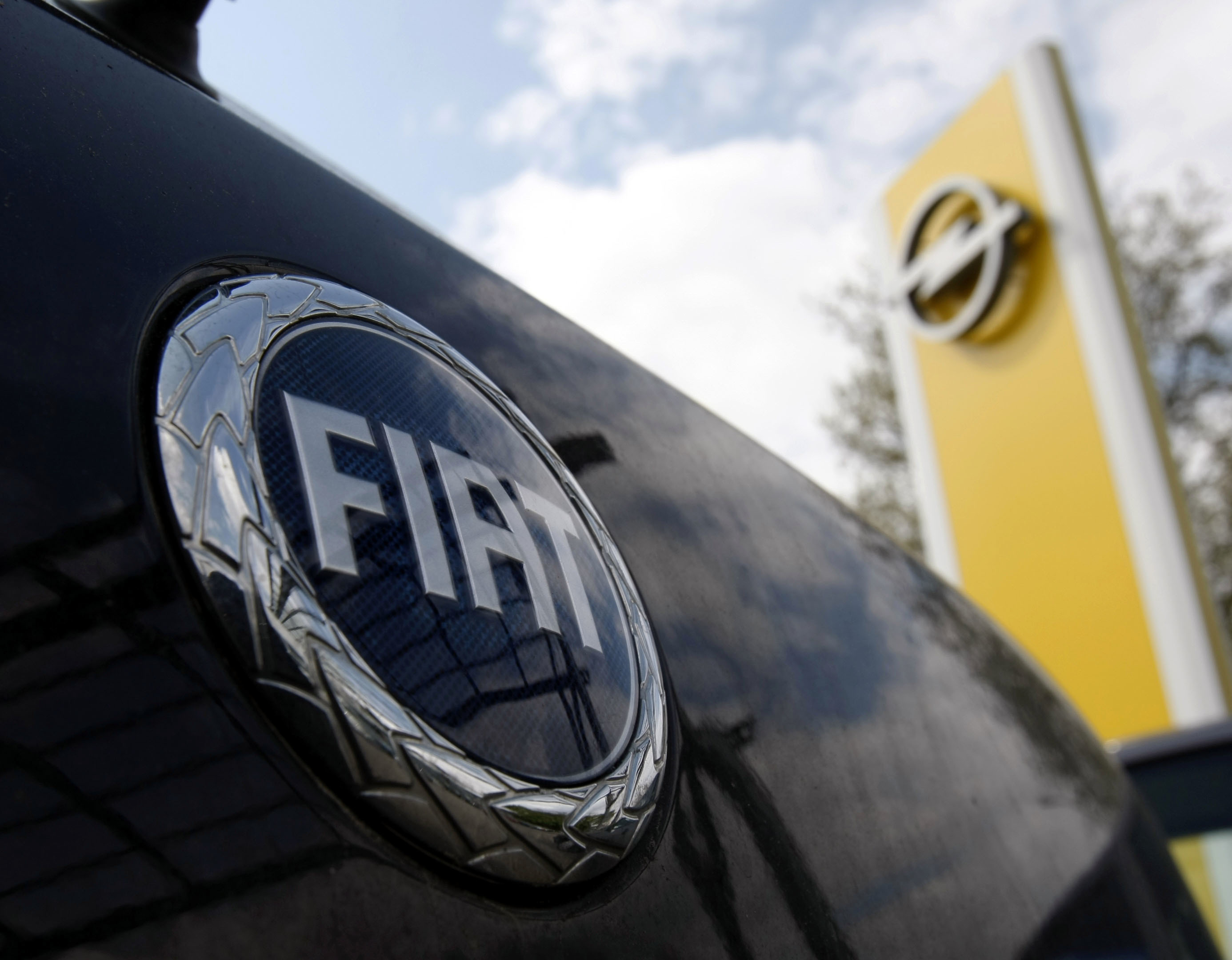 H Fiat εξετάζει να κλείσει ένα εργοστάσιο της στην Ιταλία