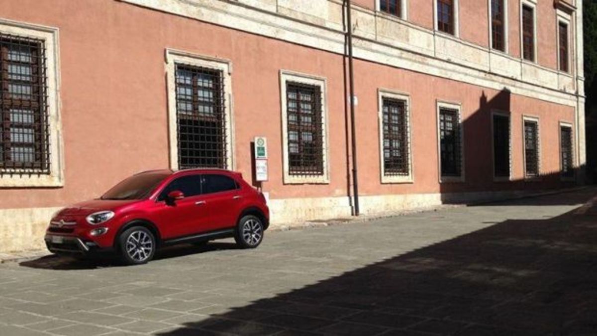 Πρόωρη αποκάλυψη για το νέο Fiat 500X