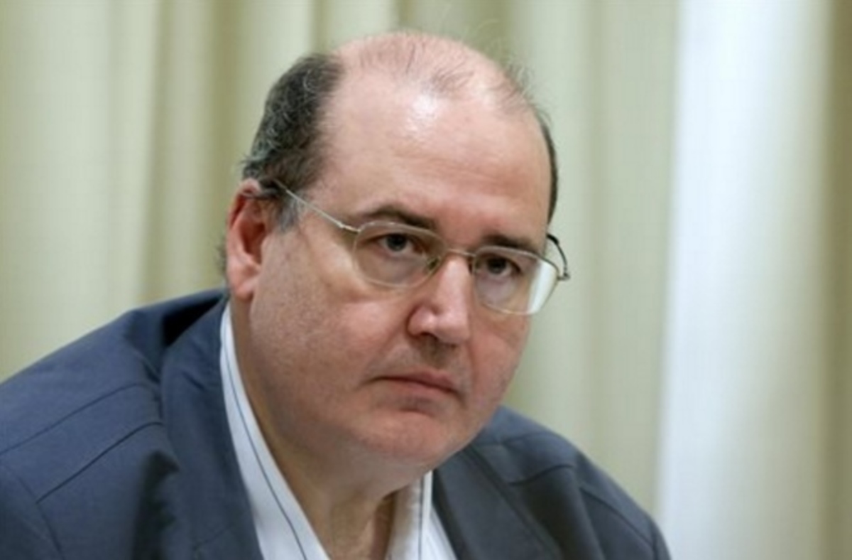 Ο Νίκος Φίλης για τους Τρεις Ιεράρχες