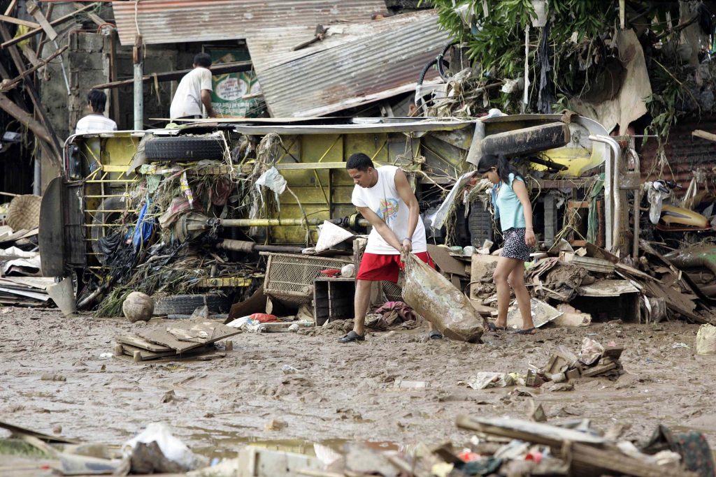 Φονικό το πέρασμα του τυφώνα στις Φιλιππίνες με τουλάχιστον 40 νεκρούς