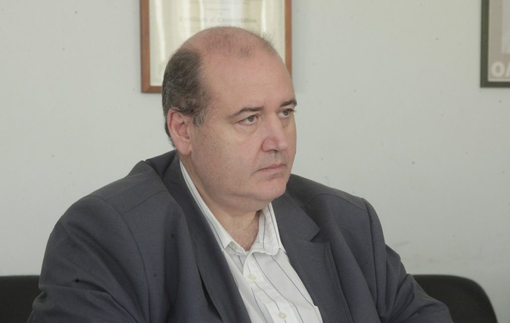 Ο Νίκος Φίλης πετυχαίνει εκεί που απέτυχε το μνημόνιο. Ο μόνος ικανός να γκρεμίσει την κυβέρνηση…